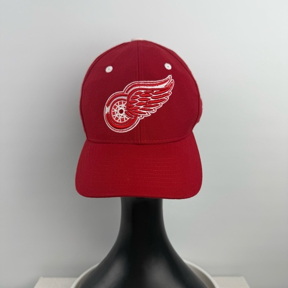 Zephyr Detroit Red Wings Fitted Hat – Size 7 1/4 - Picture 1 of 7
